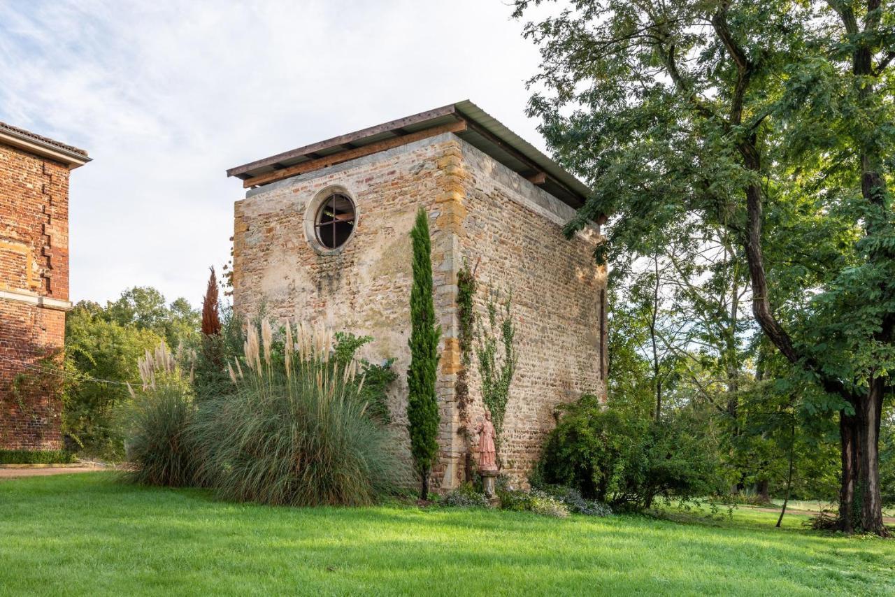 Appartements Au Chateau Ars Ars-sur-Formans Exterior photo